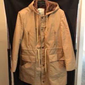 London Fog tan women’s coat size 40 regular.